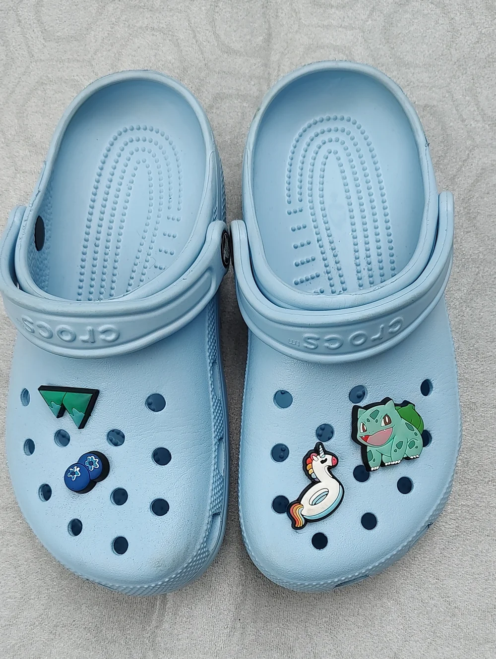 Crocs Light Blue Kids Clog Shoes with Pokemon Charms 4M 6W